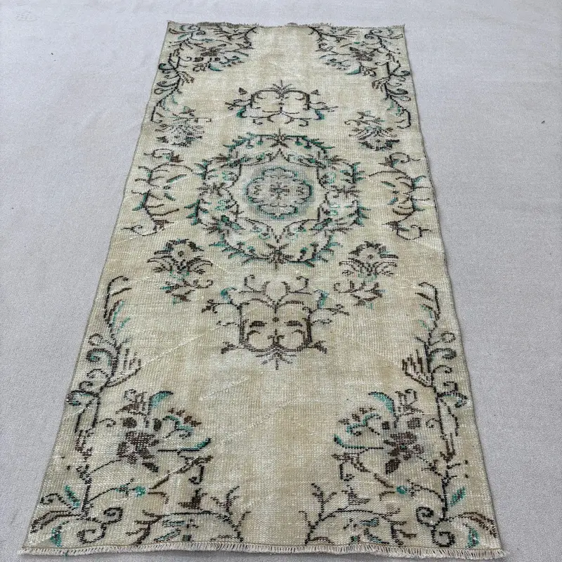 3.9x7.9 ft Area Turkish Vintage Rug, White Solid Wool Rug - 1