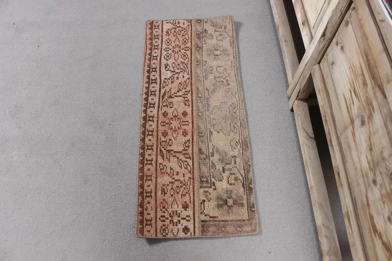 Türk 1.3x3.2 ft Küçük Halı, Vintage Halı, Oushak Kahverengi Bitkiler ve ağaçlar Halı - 1