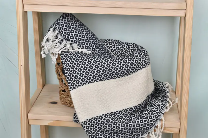 70x40 Cotton Geometric Towel, Cotton towel, Maid Of Honor Gift, Handmade Turkish bath towel for summer vacation, Travel towel, Bridesmaid Gift - 4