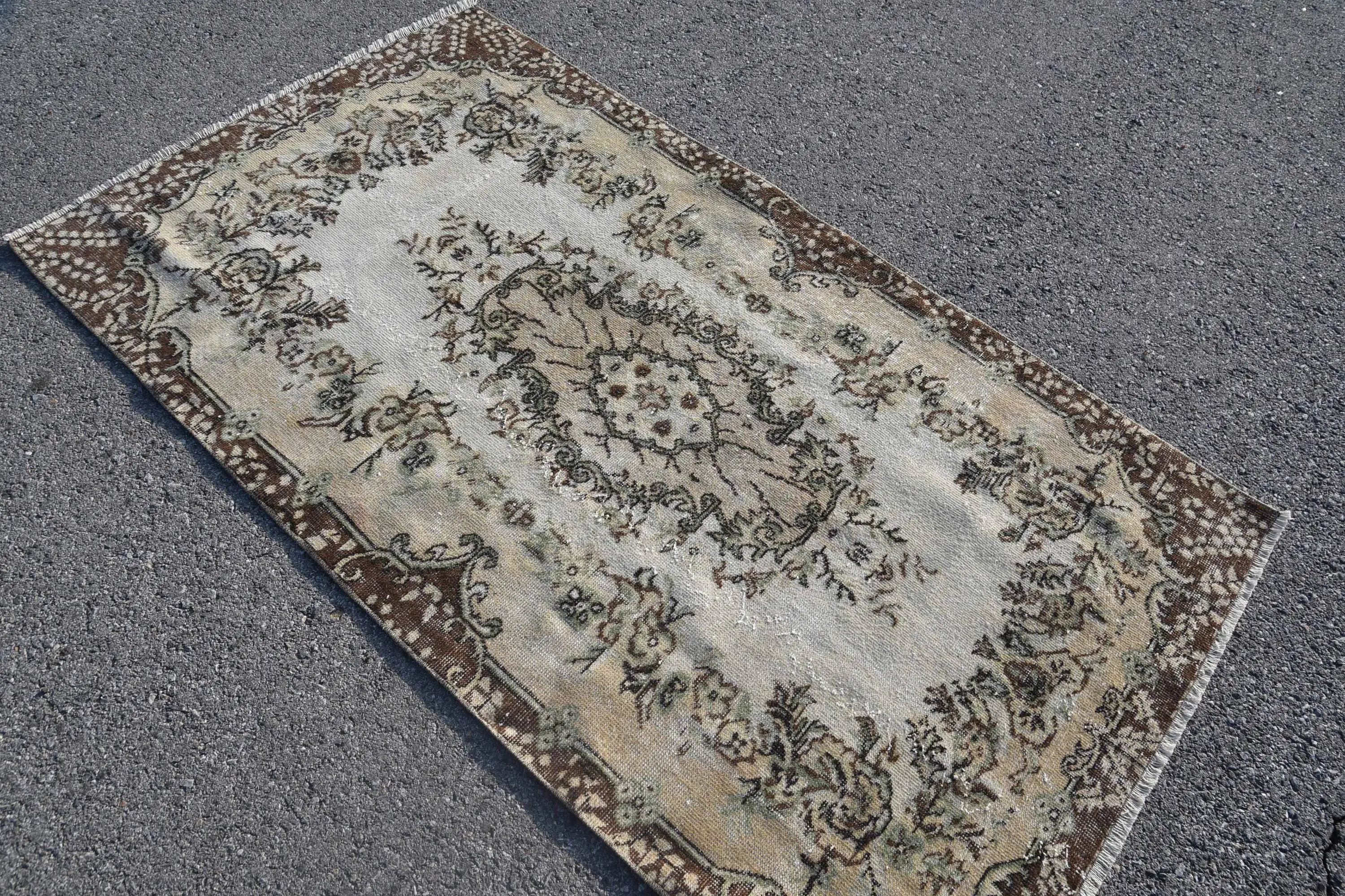 3.7x6.7 ft Vintage Rug, Turkish Rug, Beige Floral Wool Rug - 1