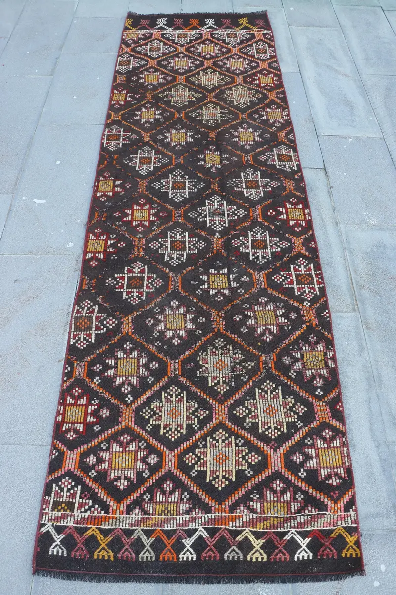 Kahverengi ve Turuncu Halı, 2,6x9 ft Çiçek ve Geometrik Tasarım