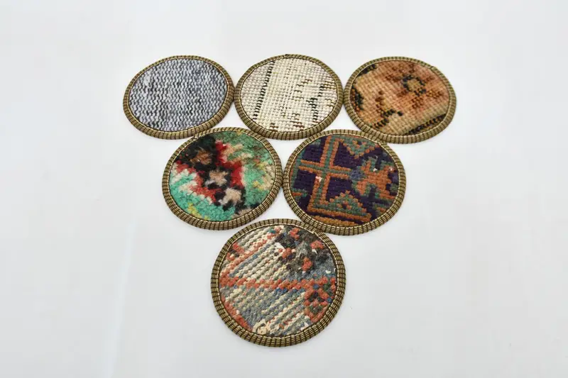 Posavasos redondos bohemios azules y naranjas, posavasos bohemios con estilo