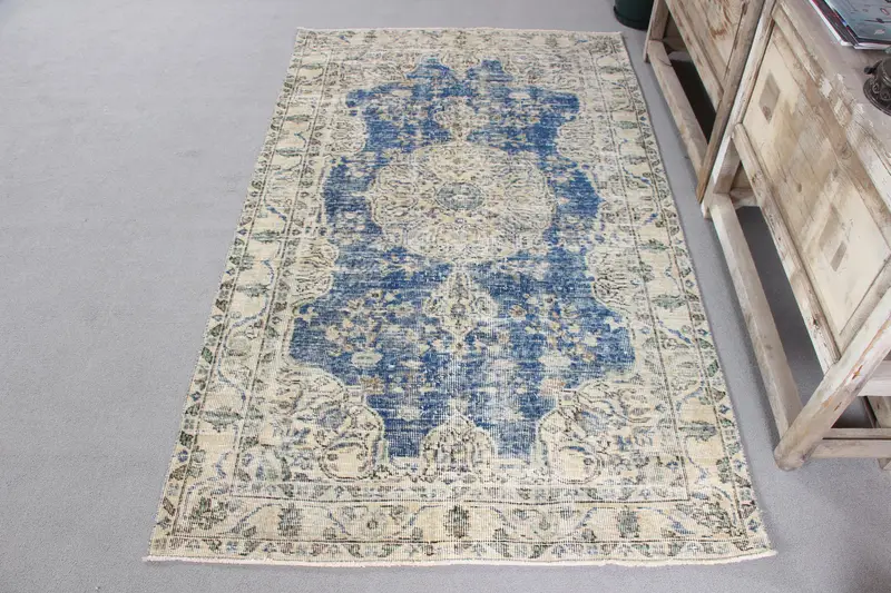 ハンドメイド ブルー & ベージュ ラグ、3.1x6.3 フィート ストライプ幾何学模様