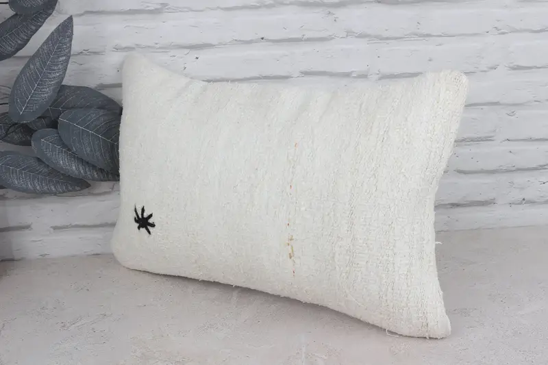 Vintage Yastık, Vintage Kilim atma Yastığı, Morroccon Kilim Yastık Yastığı, 12x20 Beyaz Yastık Sahibi, Yastık, El Yapımı Kilim Yastığı - 4