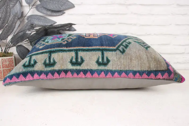 Traditional Cushion Cover, 16x24 Blue Cushion Cover, Vintage Pillow, Pillow Cover, Accent Pillow Case, Pillow for Sofa, Ethnical Kilim Rug Pillow - 5