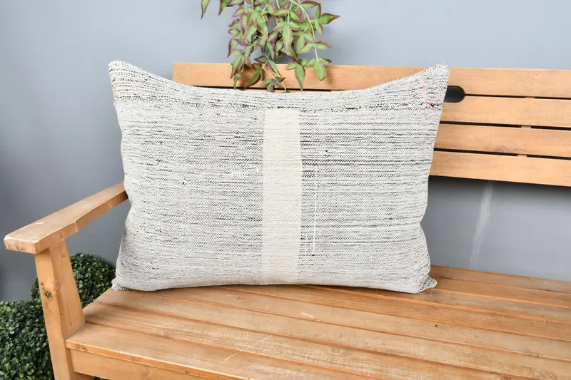 Cozy Throw Cushion Case, Antique Pillows, Pillow, Decorative Pillow, Ethnical Kilim Rug Pillow, Handmade Kilim Cushion, 20x28 White Pillow Case - 1