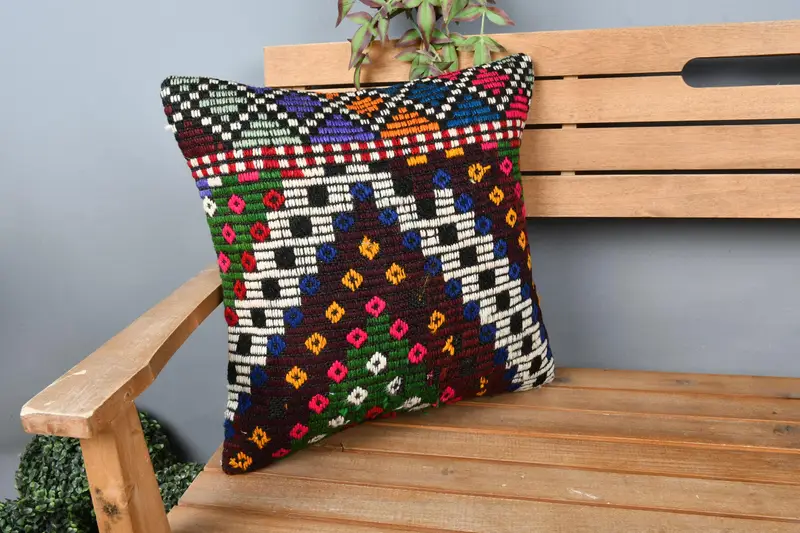 Kilim Pillow Cover, 18x18 Green Pillow, Pillow for Couch, Anatolian Cushion Cover, Cushion Case, Turkish Pillow, Outdoor Cushion Case - 1