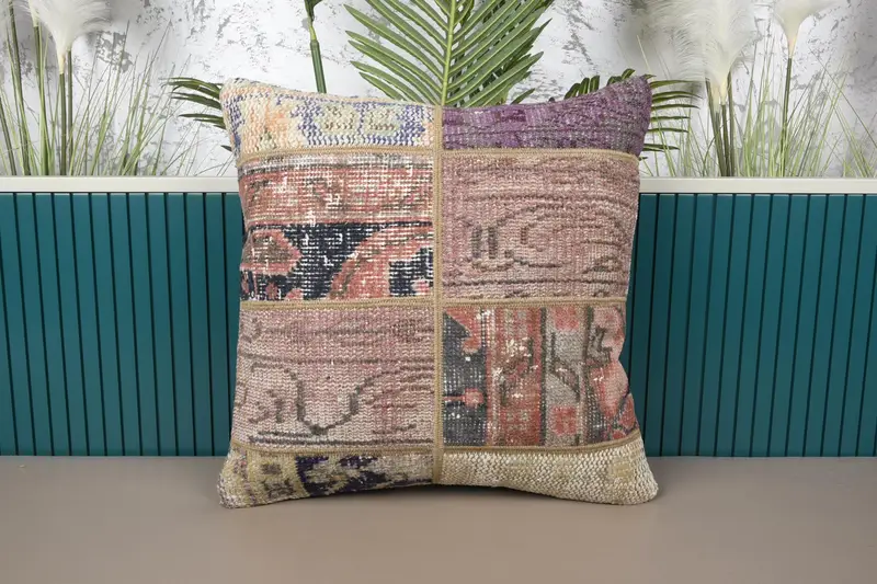 Braunes und rotes Patchwork-Wurfkissen, Vintage-gesticktes Kissen