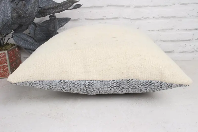 Traditional Pillow Cover, Antique Pillows, Pillow for Couch, Vintage Pillow, Indoor Pillow Sham, Pillow Case, 18x18 Beige Pillow Case - 5