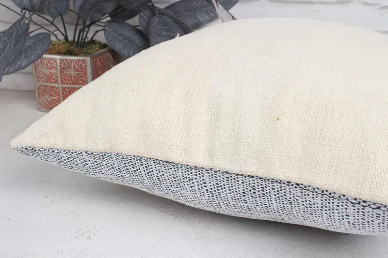Traditional Pillow Cover, Antique Pillows, Pillow for Couch, Vintage Pillow, Indoor Pillow Sham, Pillow Case, 18x18 Beige Pillow Case - 7