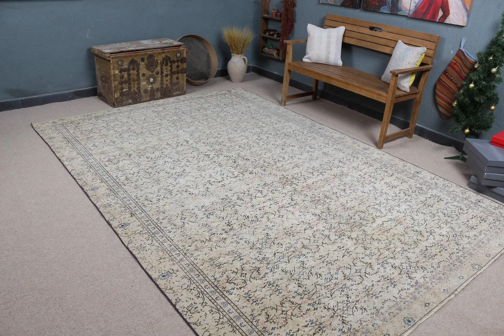 Türkischer Vintage-Übergröße-Teppich, 7,1 x 10,4 Fuß, weißer Wollteppich - 1