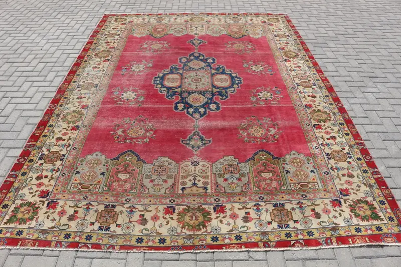 Red Oriental Rug, 12.3x12.3 ft Elegant Decor
