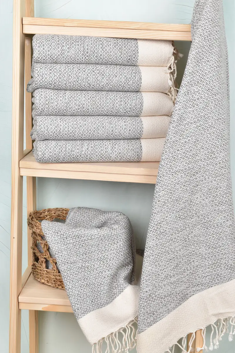 Personalized Wedding Gift For Couple, Bridal Shower Gift, 76x36 Cotton Diamond Towel, Personalized Towel, Fouta towel, Bachelorette Towel - 3