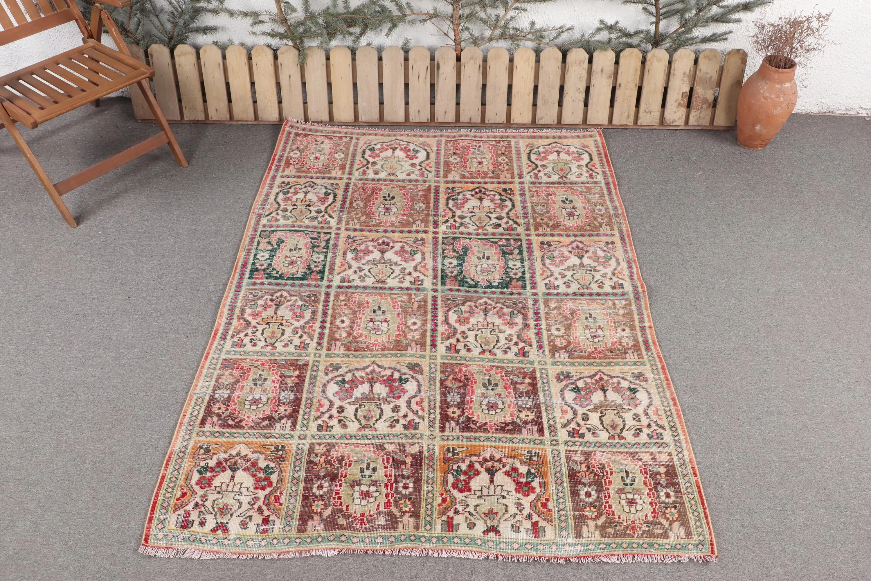 Vintage-Teppich, 147 x 190 cm, türkischer roter Ikat-Teppich - 1