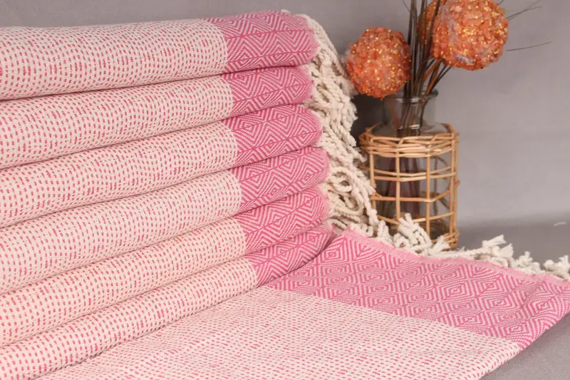 パーソナライズされたウェディングギフト フクシアコットンタオル、40x71インチ