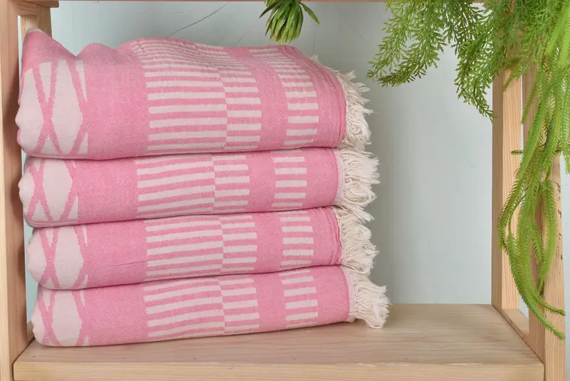 Wedding Towel, Monogrammed Beach Towel, Best Beach Towel, 70x38 Cotton Fish Design Towel, Bachelor Party Favors, Christmas Gift, Wedding Gifts Towel - 2