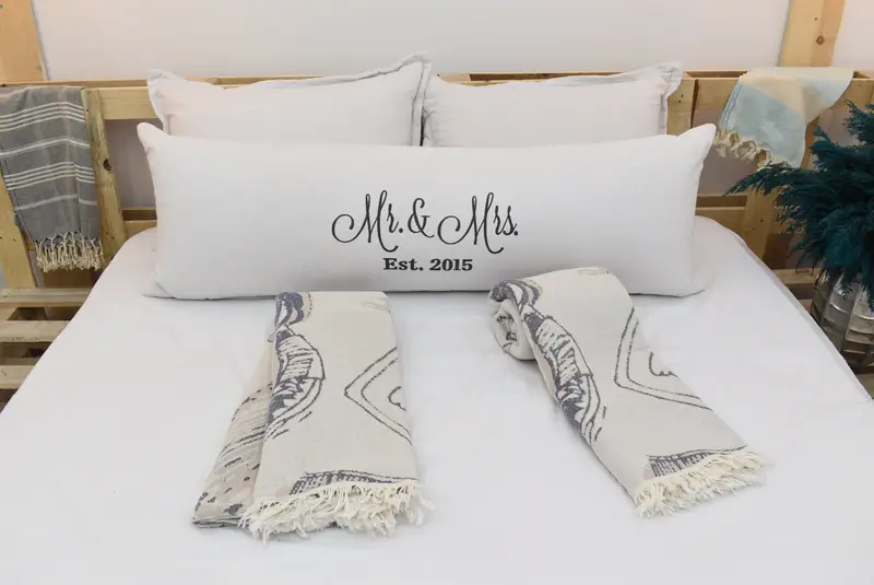 Housewarming Gift, Valentine Day Gift For Her, Wedding Gift Ideas, Throw Blanket Couch, Bachelorette Gifts, 88x64 Cotton Shoes Design Towel - 3