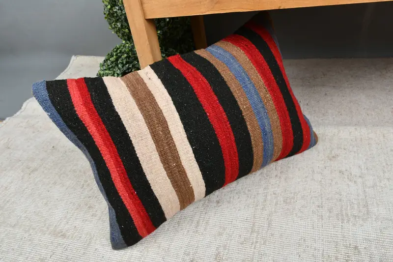 Pillow Cover, Knitted Pillow Cover, Vintage Kilim Throw Pillow, 16x24 Brown Cushion Cover, Turkish Kilim Pillow, Kilim Cushion Sham - 7
