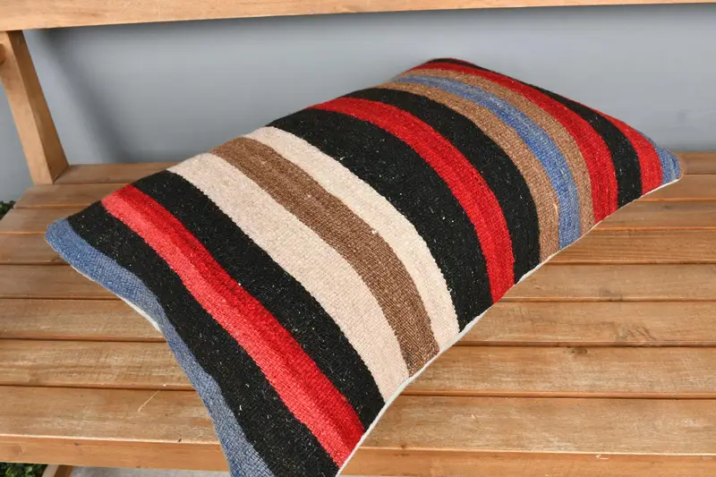 Pillow Cover, Knitted Pillow Cover, Vintage Kilim Throw Pillow, 16x24 Brown Cushion Cover, Turkish Kilim Pillow, Kilim Cushion Sham - 2