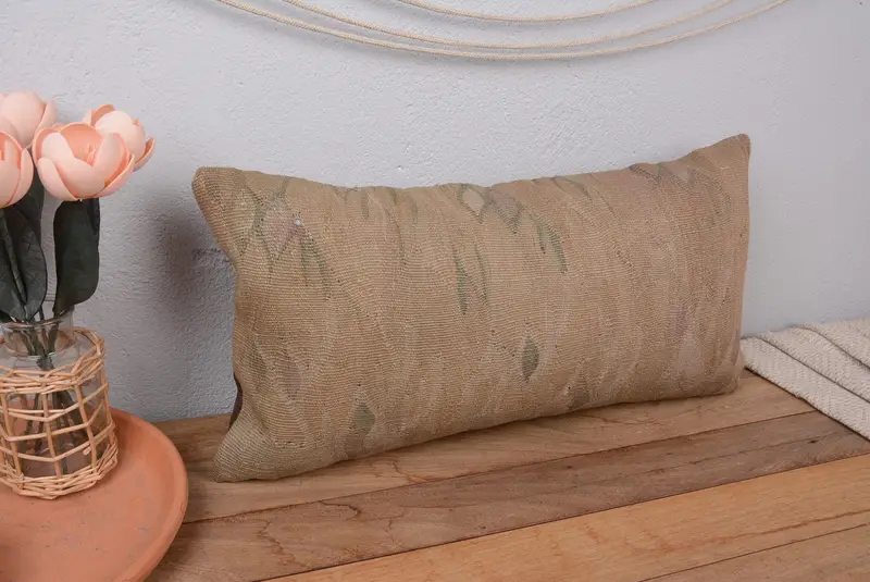 Braunes und beiges geometrisches Kissen, Vintage besticktes Kissen