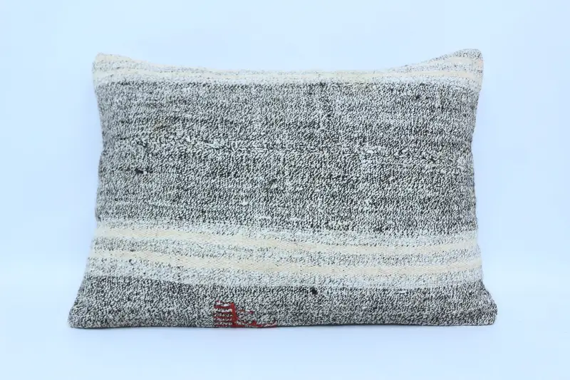Nomadic Cushion, Handmade Throw Cushion, 20x28 White Pillow Cover, Kilim Cushion Sham, Vintage Pillow, Gift Pillow, Cushion - 1