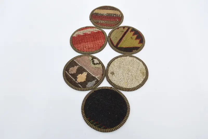 Kırmızı ve Kahverengi Çizgili Bardak Altlığı, Dayanıklı ve Şık Masa Bardak Altlığı