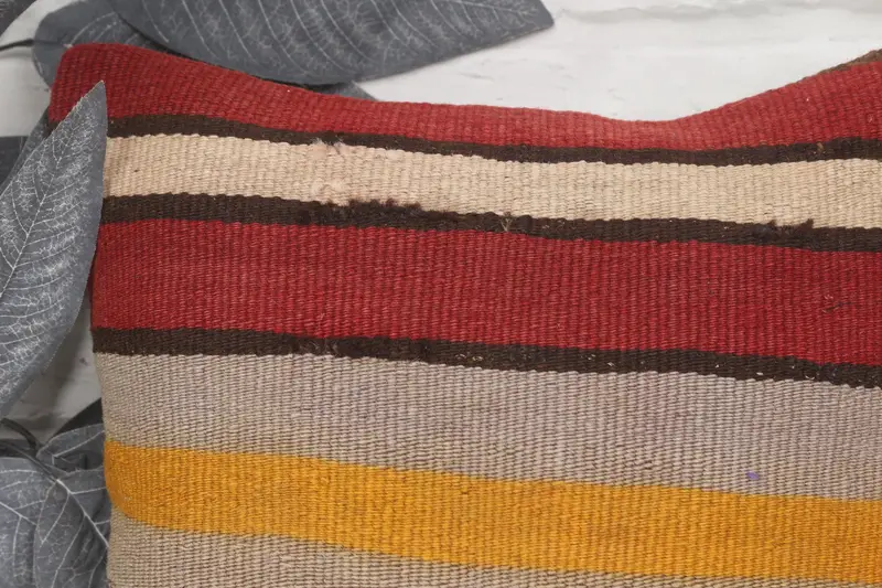 Camión bohemio Sala de almohada, cubierta simulada de almohada Boho, caja de almohada, almohada para el sofá, almohada kilim, colchón rojo de 14x14 - 2