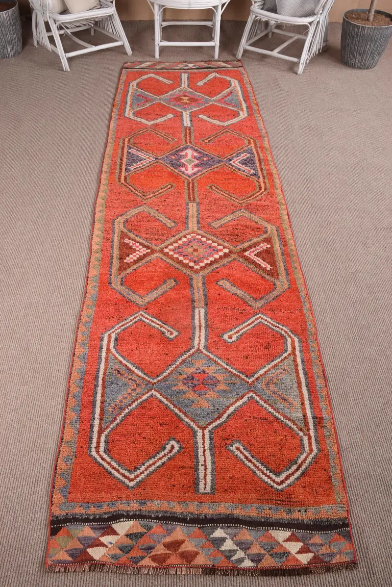 3,2x12,4 ft Teppich, türkischer Vintage Teppich, rot blau umrandeter Wollteppich - 1