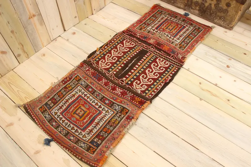 1.7x4.4 ft Halı, Vintage Türk Halısı, Kırmızı Ombré Yün Halı - 1