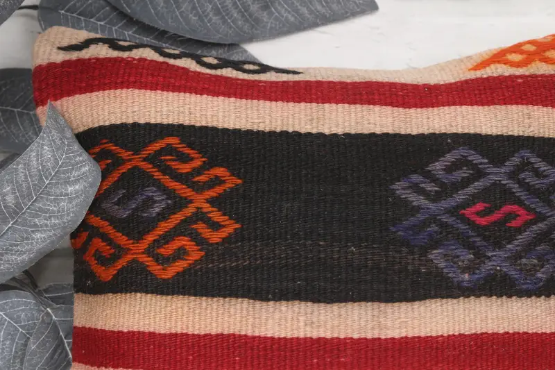 Gift Pillow, Handmade Rug Seat Pillow Cover, Handmade Kilim Cushion, Turkish Kilim Pillow, 14x14 Red Pillow Cover, Cushion Cover - 2
