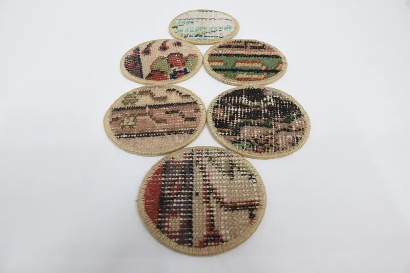 Böhmischer runder Untersetzer in Beige und Bronze, stilvoller böhmischer Untersetzer