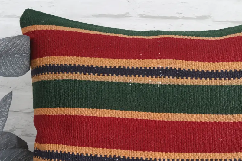 Pillow Sham, Kilim Cushion Sham, 22x22 Red Pillow, Interior Designer Pillow, Vintage Pillow, Cozy Throw Cushion Cover, Retro Throw Cushion - 2