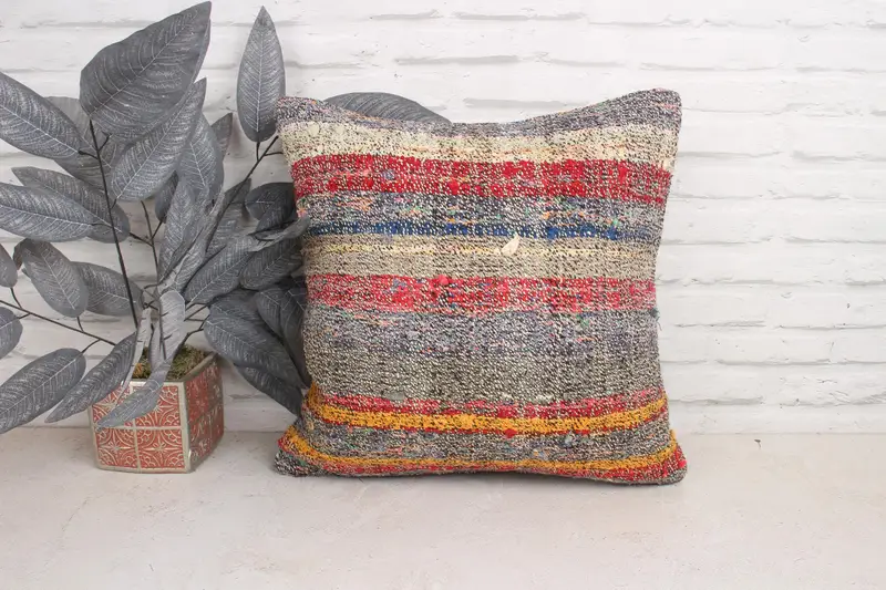 Kilim Pillow Cover, Bright Pillow, Kilim Pillow, Meditation Cushion Case, Vintage Kilim Throw Pillow, 18x18 Red Pillow, Cushion Cover - 1