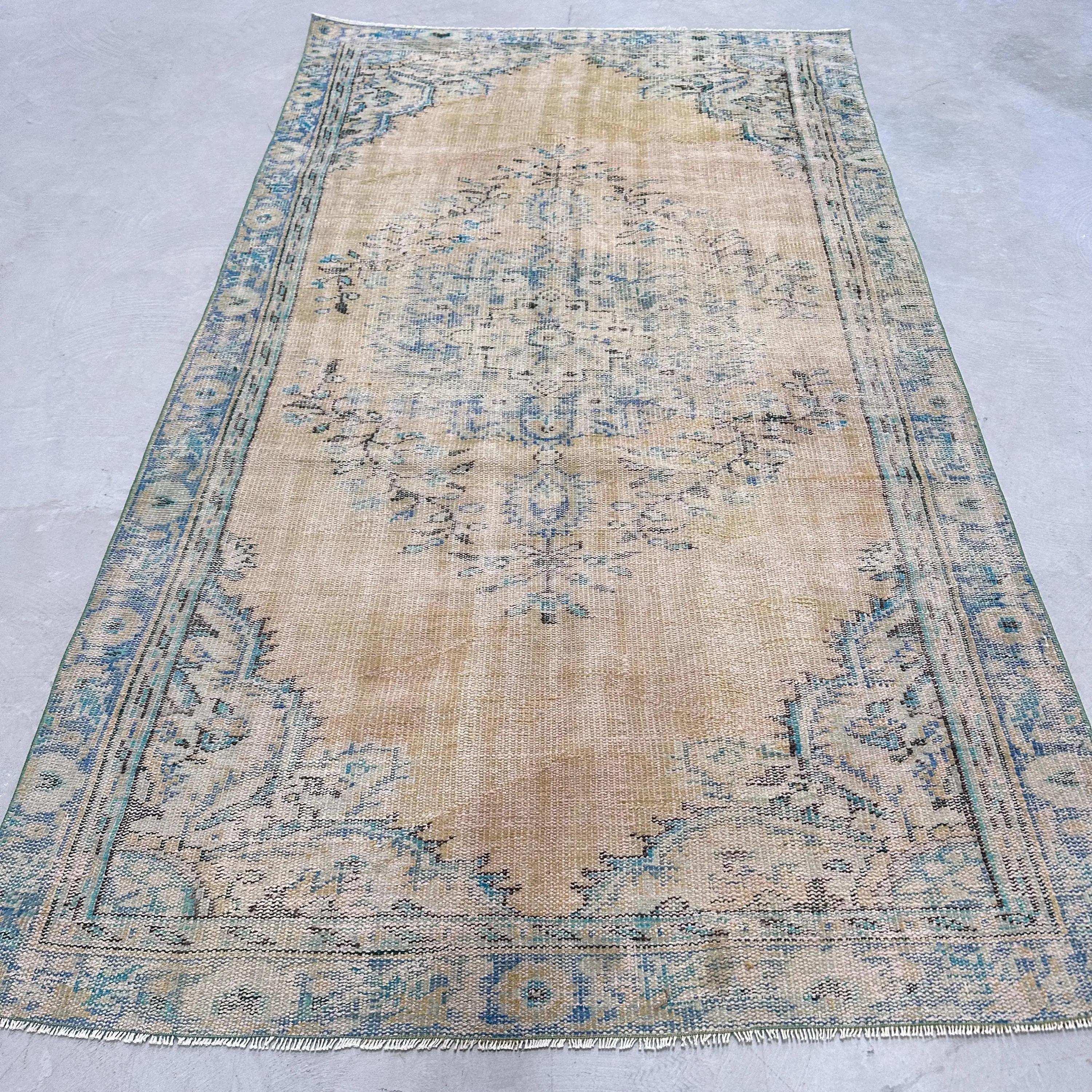 5,1 x 8,7 Fuß großer türkischer Teppich, blaubrauner Vintage Ombré-Wollteppich - 1