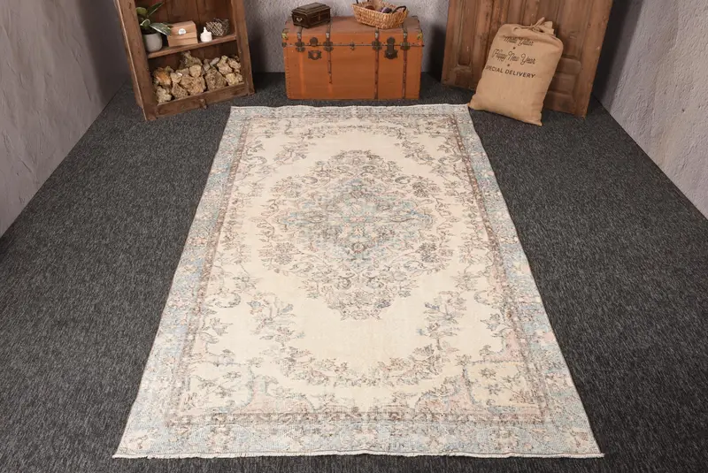 5.5x9.9 ft Vintage Büyük Halı, Beyaz turkuaz Türk Çiçekli Yün Halı - 1
