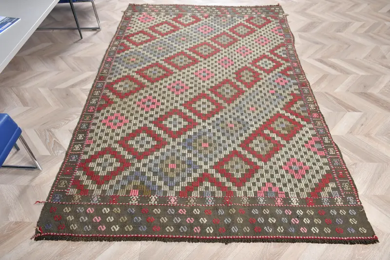 Türk Kilim Alan Halısı 4,9x7,5 ft (149x228 cm), Vintage Kırmızı Patchwork Halı - 1