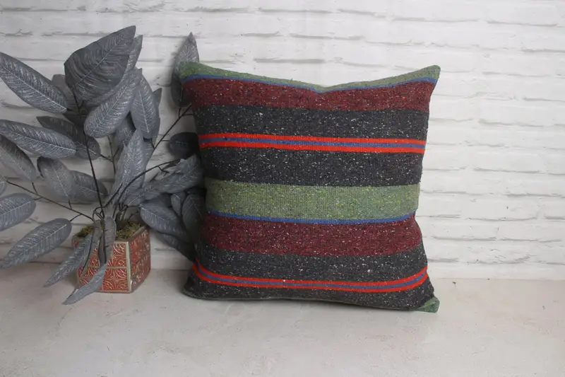 Turkish Pillow, Boho Throw Cushion, Interior Designer Pillow, Pillow Cover, Boho Pillow, 20x20 Green Pillow Sham, Ikat Pillow Cover - 1
