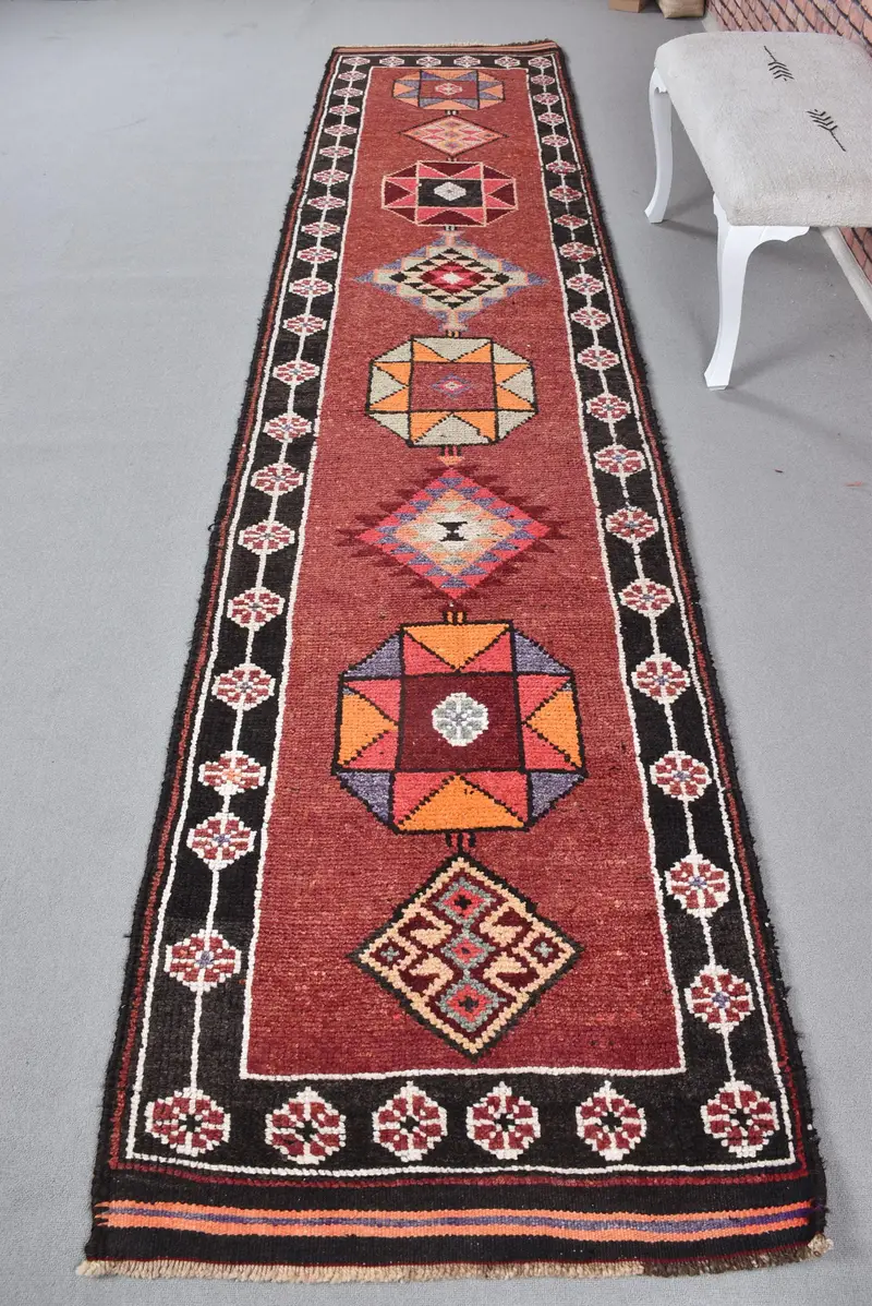 Kırmızı ve Siyah Kareli Halı, 2,9x13,1 ft Şık Dekor