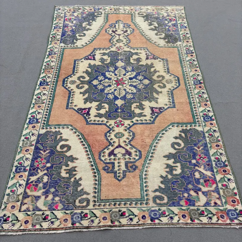 Turuncu & Mor Hayvan Baskılı Halı, 132x221 cm