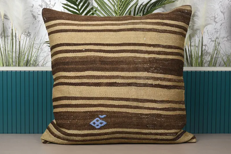 Beige & braun gestreiftes Wurfkissen, Vintage besticktes Kissen