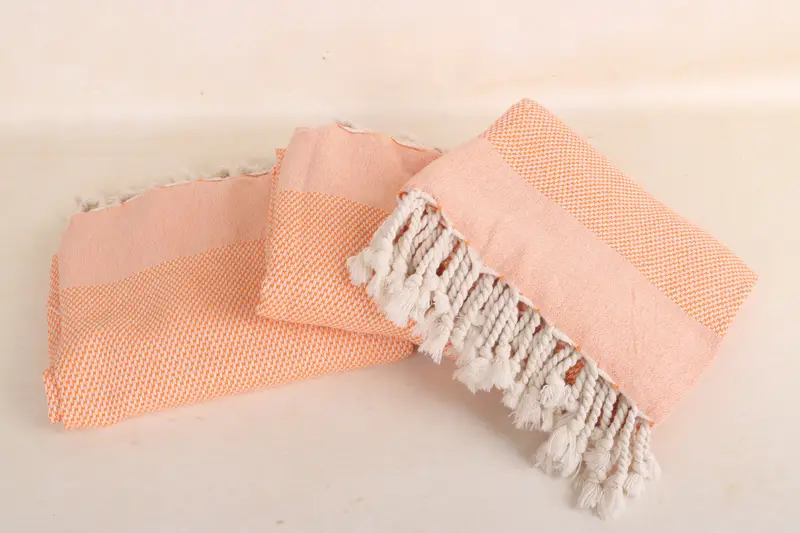 Absorbent Turkish towel, 70x40 Cotton Geometric Towel, Best Beach Towel, Bachelorette Favor, Sand-resistant towel, Girl Trip Party Favor - 3