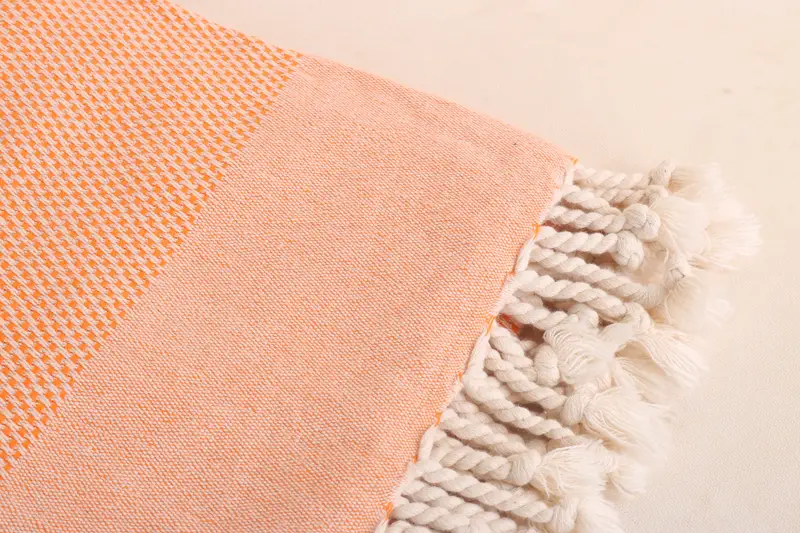 Absorbent Turkish towel, 70x40 Cotton Geometric Towel, Best Beach Towel, Bachelorette Favor, Sand-resistant towel, Girl Trip Party Favor - 4