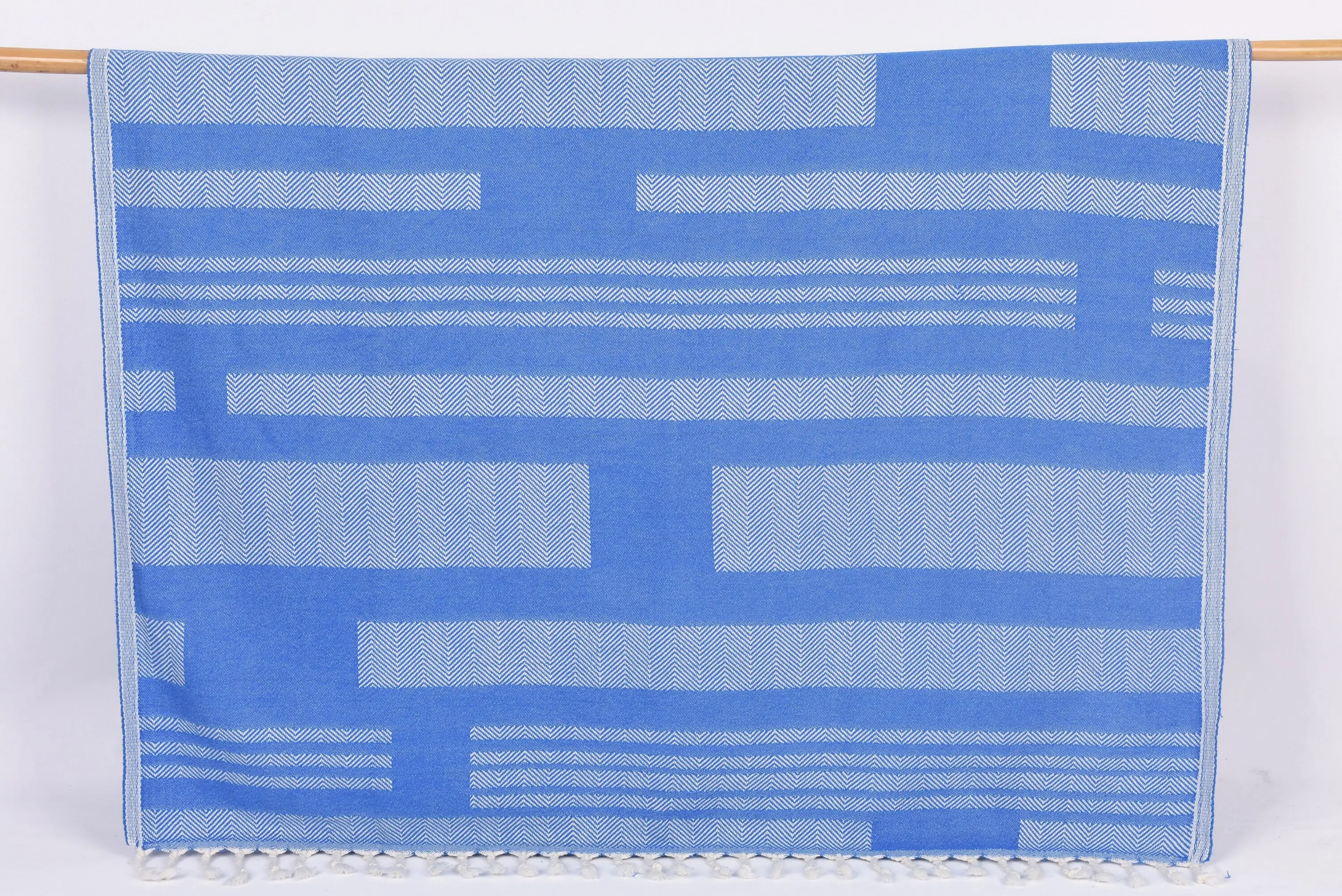 Personalized Organic Cotton Bath Towel, Sax Blue Chevron, 67x38 Inches - 1