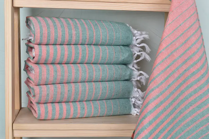 Green-Coral Cotton Towel with Beige, 40x69 Inches
