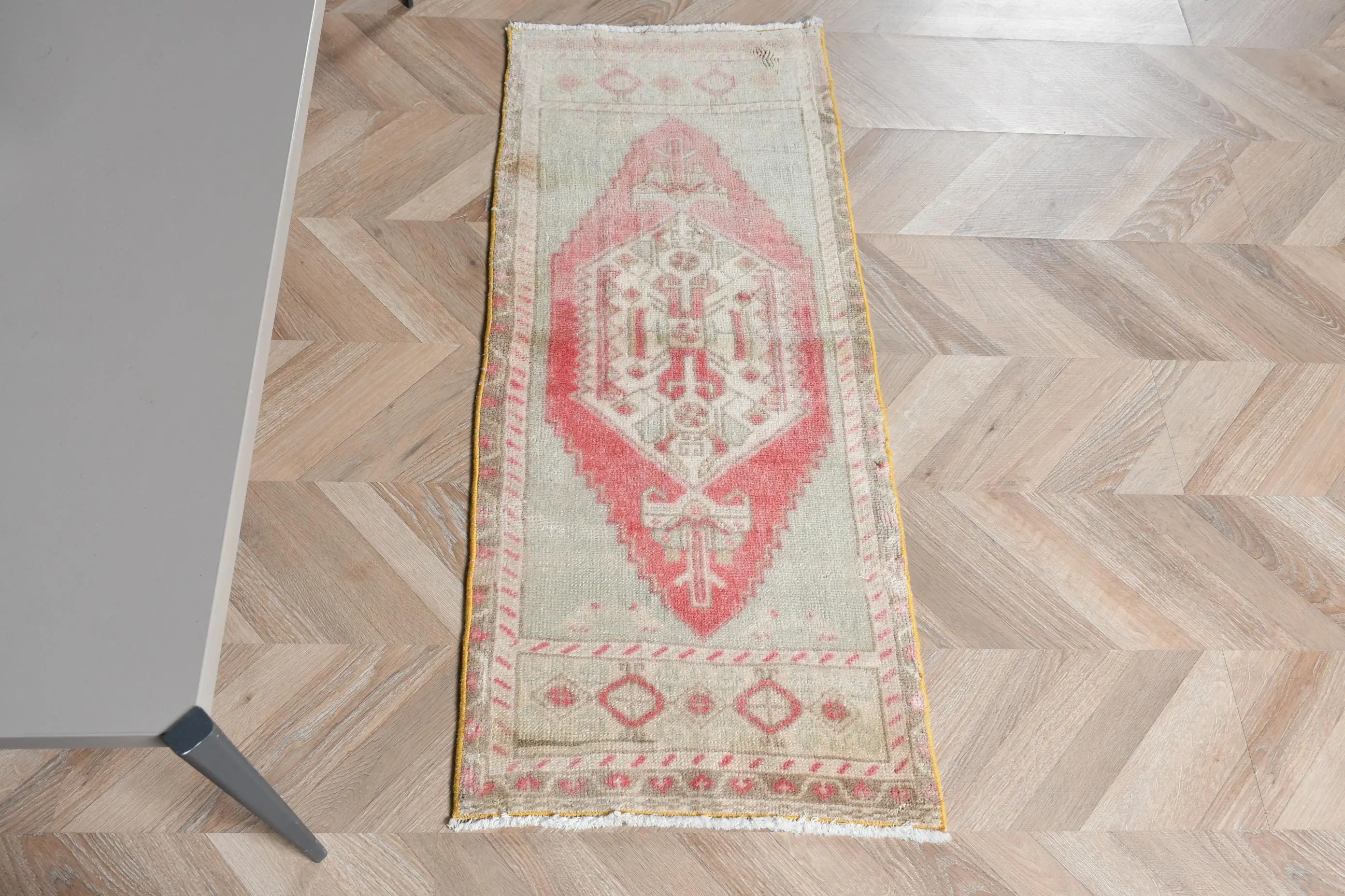 Rug, 1.6x3.7 ft Turkish Rug, Red Animal Print Rug Wool - 1