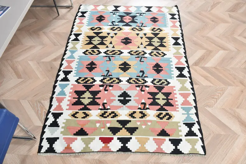 Alfombra vibrante naranja y azul, 3,4x5,1 ft Floral & Paisley