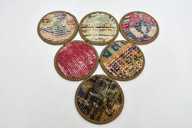 Posavasos elegantes de color rosa y verde, manteles de mesa de primera calidad