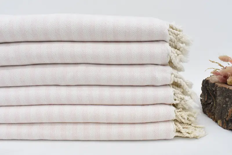 Bridesmaid Towel, Personalized Beach Towel, Lightweight towel, Peshtemal Towel, 70x40 Cotton Striped Towel, Unique Gift, Embroidered Beach Towel