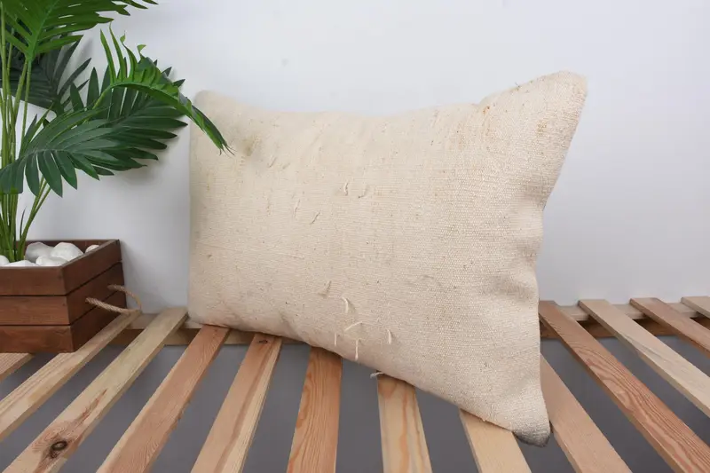 Vintage Kilim Throw Pillow, 16x24 Beige Cushion Cover, Boho Pillow, Cushion Case, Pillow for Sofa, Handwoven Pillow Cover Pillow Cover - 5