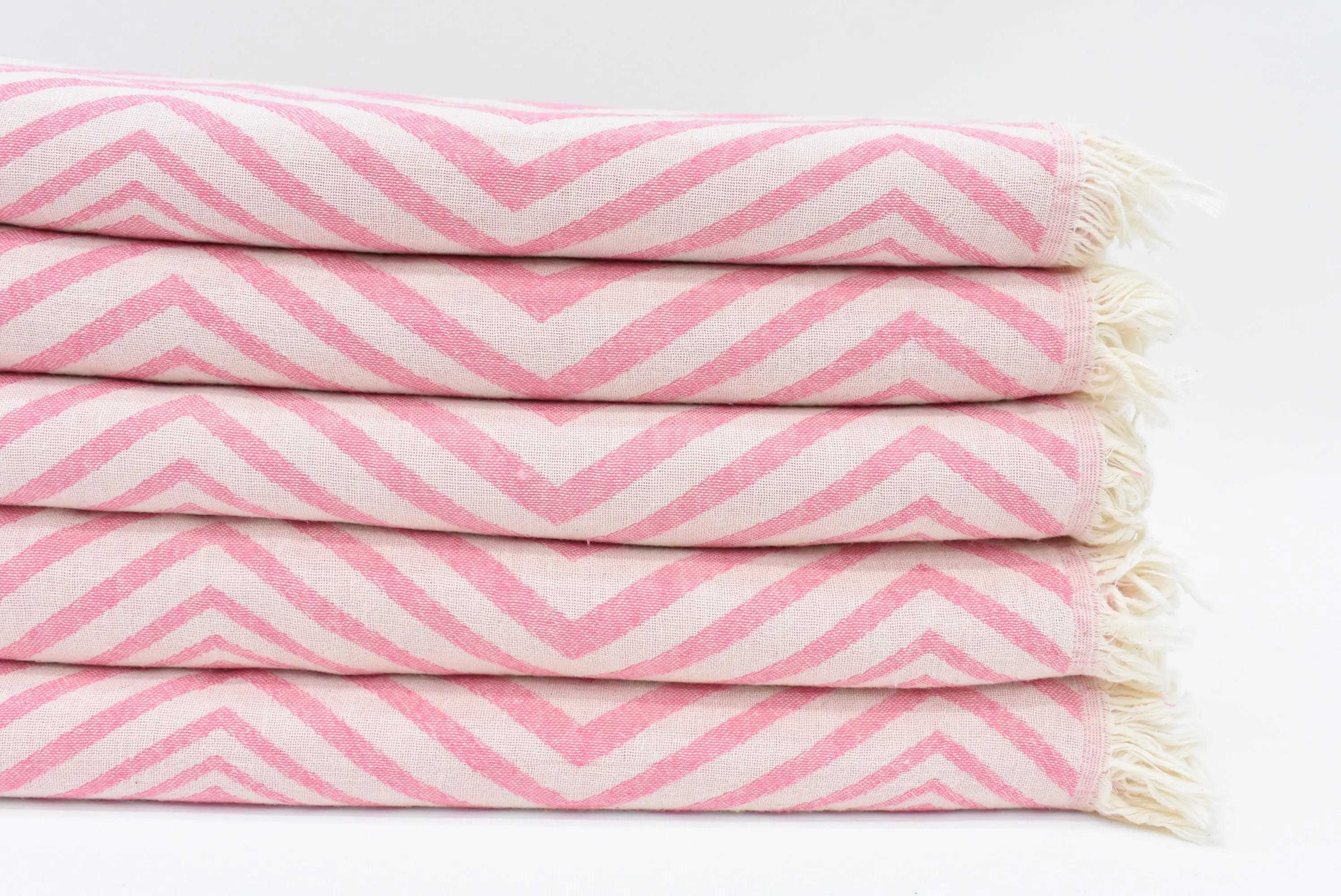 Pink Zigzag Design Turkish Bath Towel, Organic Cotton, 70x40 Inches - 1